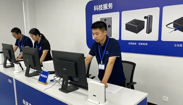 技术架构设计满足不同客户的多样需求